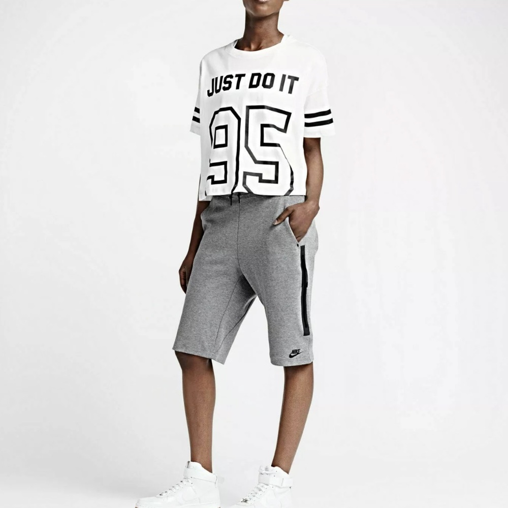 Nike Tech Fleece Short